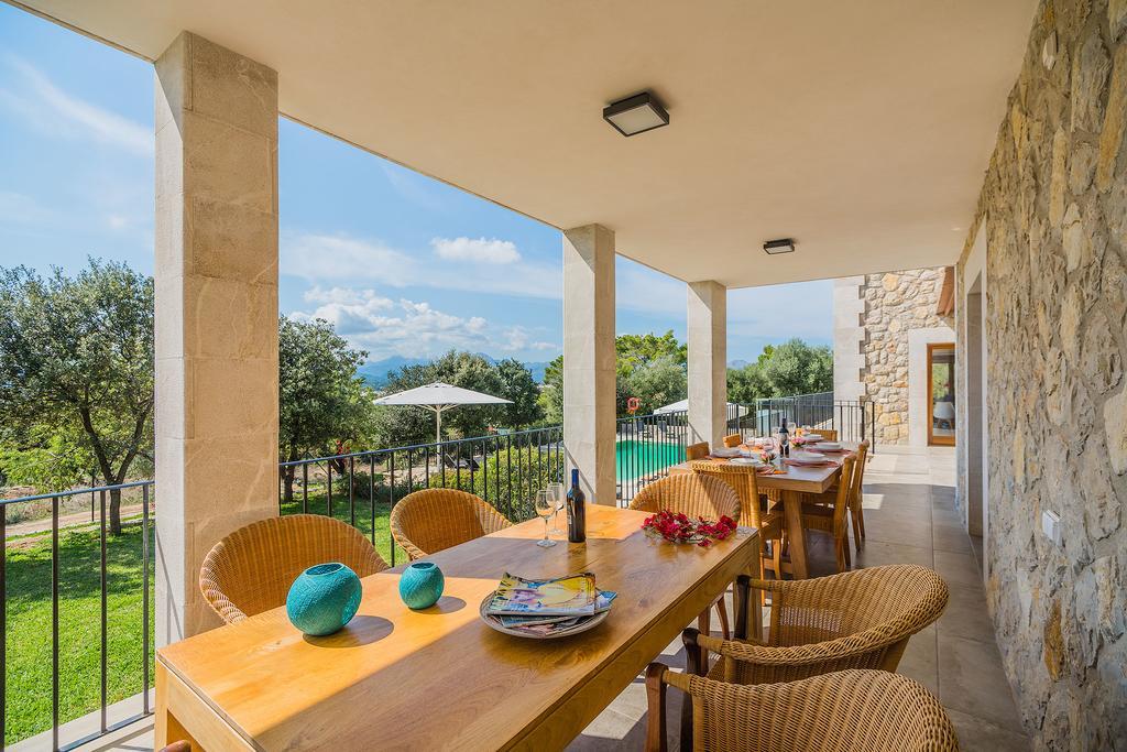 Villa Salou อัลกูเดีย ภายนอก รูปภาพ